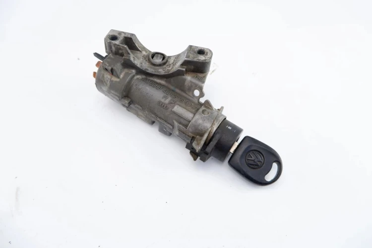 ZESTAW STARTOWY VOLKSWAGEN BORA (1998-2005) 1.9 TDI 038906012L