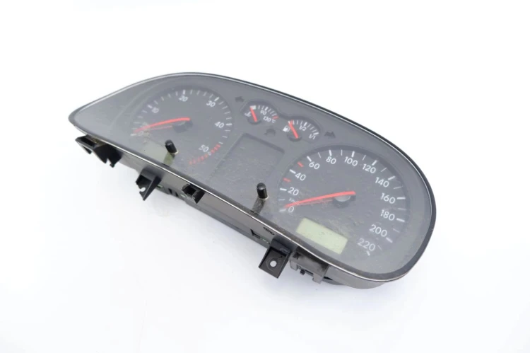 ZESTAW STARTOWY VOLKSWAGEN BORA (1998-2005) 1.9 TDI 038906012L