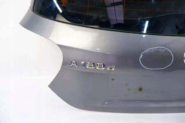 KLAPA BAGAŻNIKA MERCEDES A W176 LIFT (2015-2018) 1.5 CDI 109KM