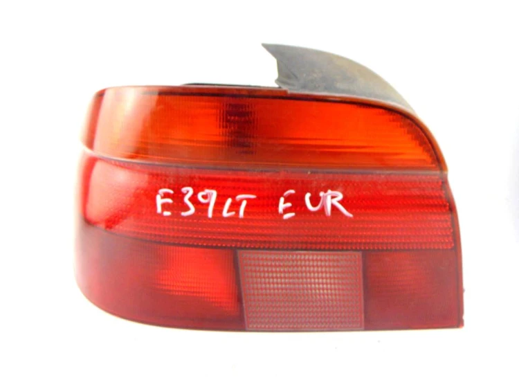 LAMPA LEWY TYŁ BMW E39 2.5