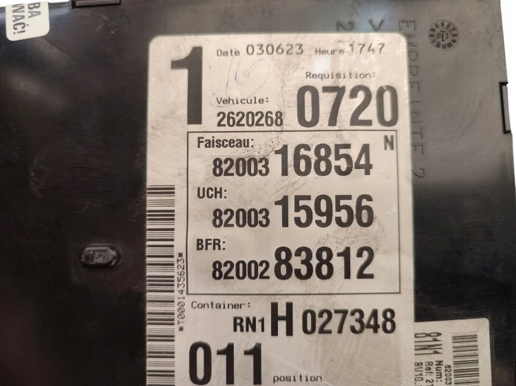 MODUŁ UCH SKRZYNKA BEZPIECZNIKÓW RENAULT ESPACE IV 4 8200315956