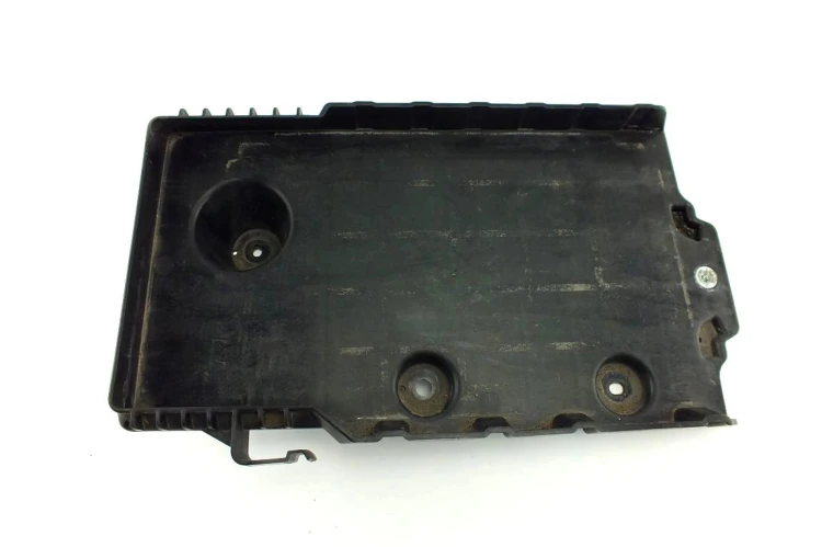 PODSTAWA AKUMULATORA VOLVO V40 II CROSS COUNTRY 1.6 D2 31301934