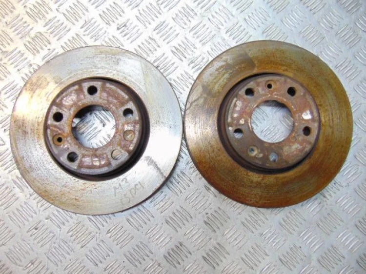 TARCZE HAMULCOWE PRZÓD RENAULT MEGANE III (2008-2013) 1.6 16V