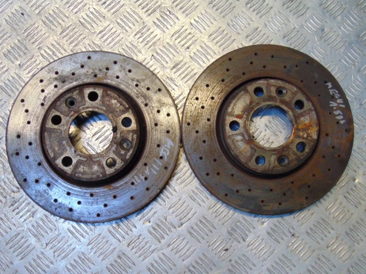 TARCZE HAMULCOWE PRZÓD RENAULT MEGANE III (2008-2013) 1.6 16V