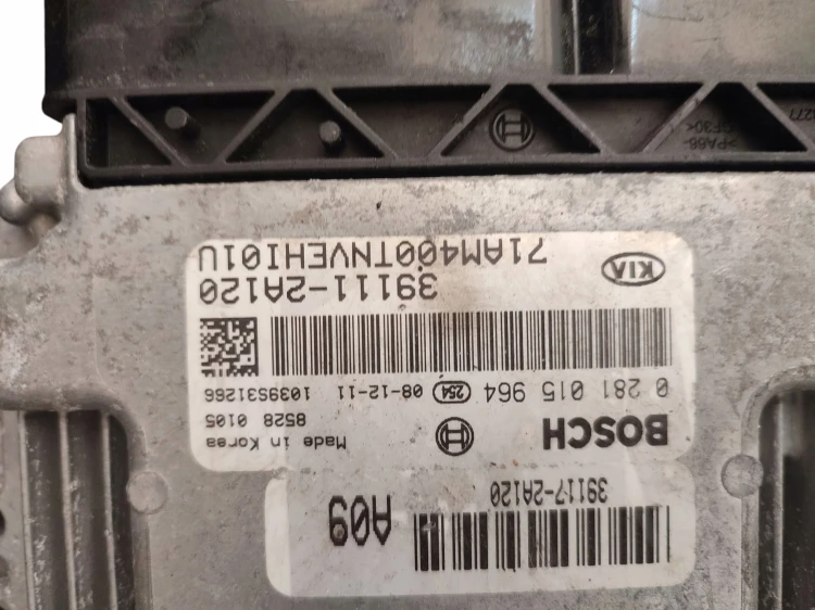 KOMPUTER STEROWNIK SILNIKA KIA SOUL I (2006-2011) 1.6 16V 39111-2A120