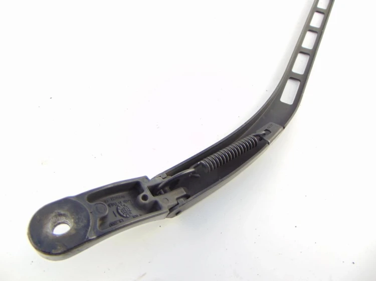 RAMIE WYCIERACZKI PRAWY PRZÓD SEAT TOLEDO III (2004-2009) 2.0 TDI