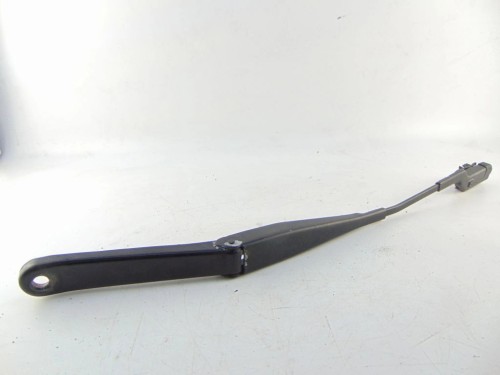 RAMIE WYCIERACZKI PRAWY PRZÓD FORD FIESTA MK7 (2008-2017) 1.4 TDCI 8A611752