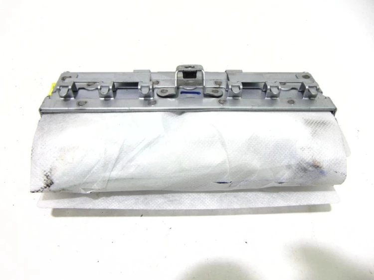 PODUSZKA KOLANOWA TOYOTA COROLLA VERSO II (2004-2009)