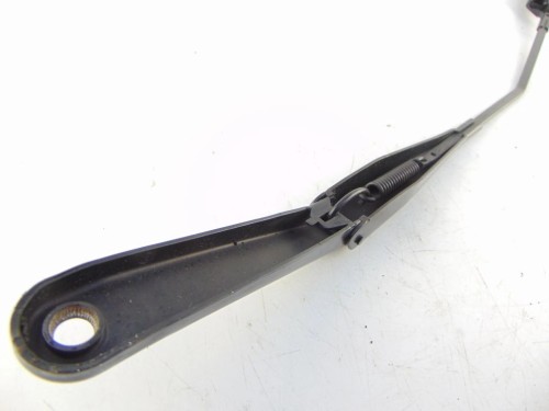 RAMIE WYCIERACZKI PRAWY PRZÓD FORD FIESTA MK7 (2008-2017) 1.4 TDCI 8A611752