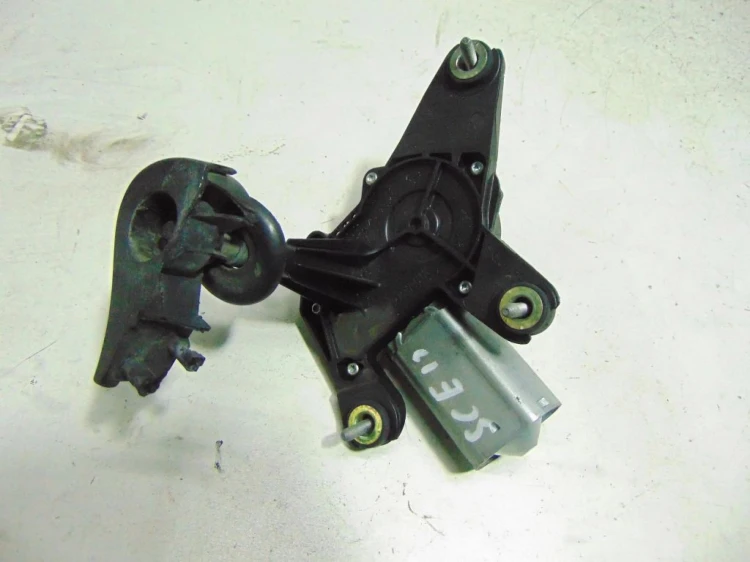 SILNICZEK WYCIERACZKI TYŁ RENAULT SCENIC II LIFT (2006-2009) 2.0 16V 820015