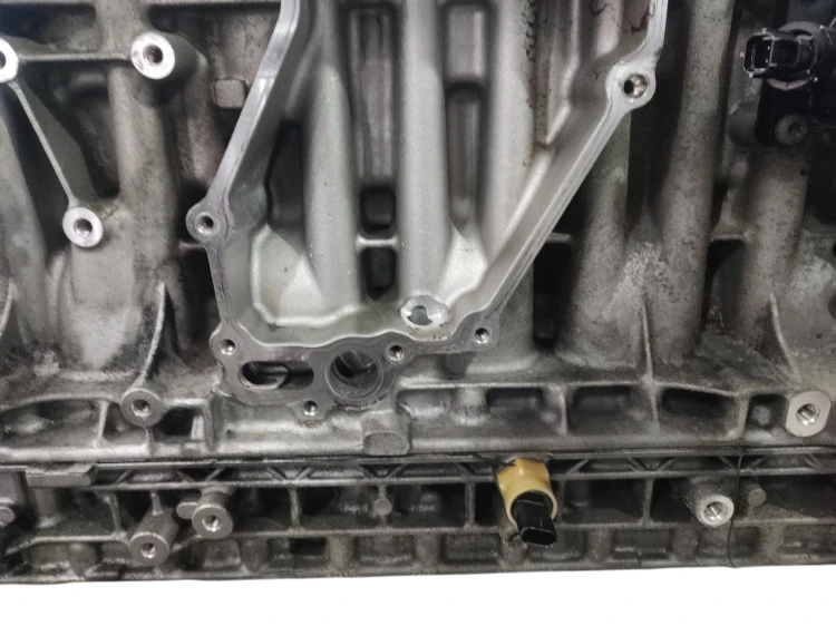 BLOK SILNIKA VOLVO V60 I LIFT (2013-2018) 2.4 D4 190KM D5244T21