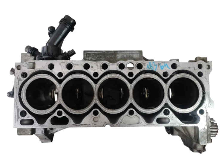 BLOK SILNIKA VOLVO V60 I LIFT (2013-2018) 2.4 D4 190KM D5244T21