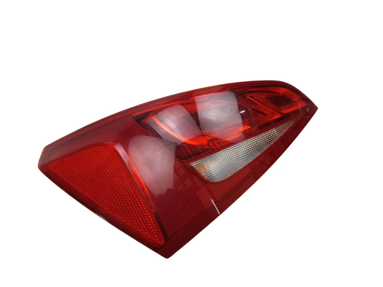 LAMPA LEWY TYŁ AUDI Q5 8R (2008-2012) 2.0 TDI 143KM 8R0945093