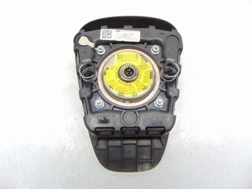 PODUSZKA KIEROWCY OPEL ASTRA J (2009-2012) 1.7 CDTI 110KM