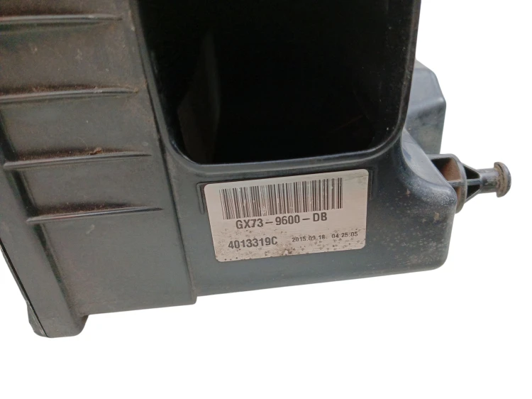 OBUDOWA FILTRA POWIETRZA JAGUAR XE X760 (2015-2019) 2.0 D 163KM GX73-9600-D