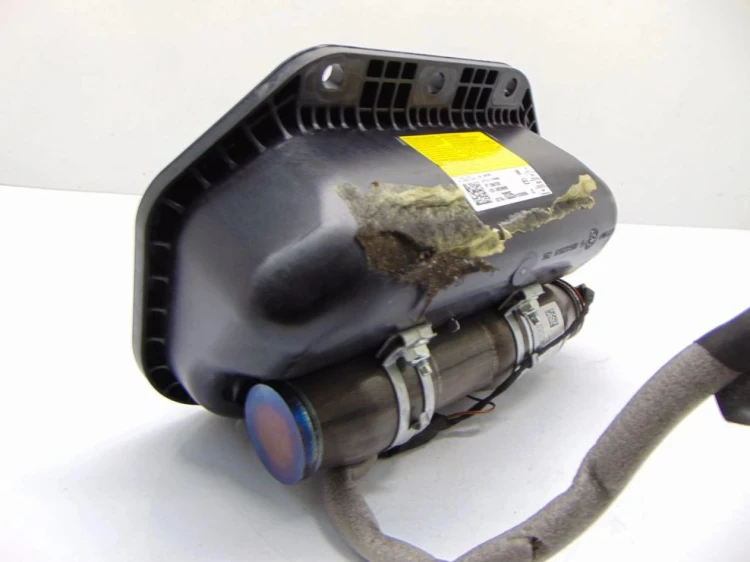 PODUSZKA PASAŻERA OPEL ASTRA J (2009-2012) 12847035