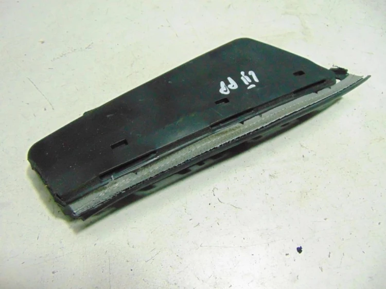 PODUSZKA FOTELA PRAWA RENAULT LAGUNA II (2001-2005) 1.9 DCI