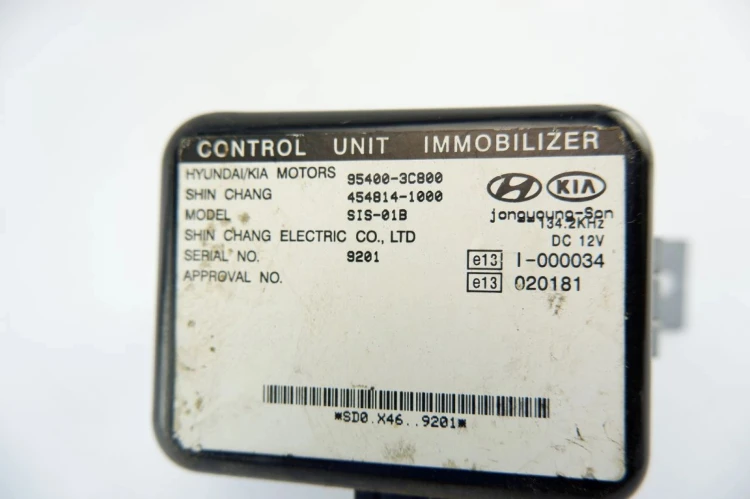 MODUŁ IMMOBILAIZER KIA MAGENTIS 2.0 16V 95400-3C800