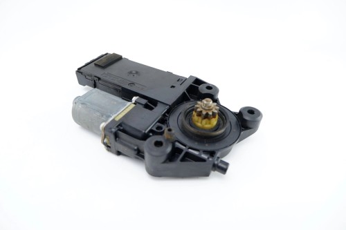 SILNICZEK SZYB LEWY PRZÓD RENAULT MEGANE III (2008-2013) 1.5 DCI 807315510R