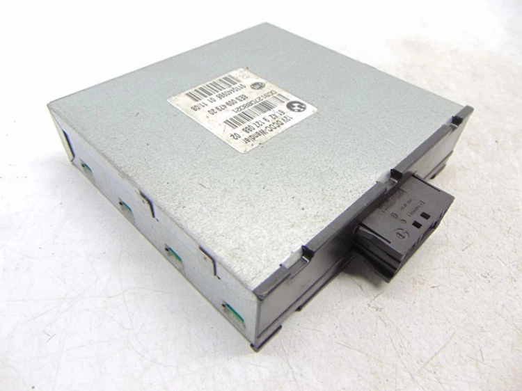 MODUŁ STABILIZATOR NAPIĘCIA MINI COOPER D R56 1.6 D 8ES00947920