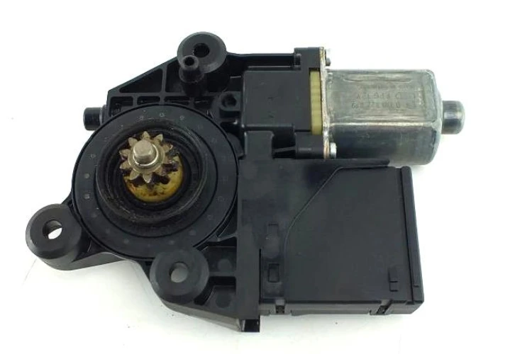 SILNICZEK MECHANIZMU SZYB LEWY PRZÓD RENAULT SCENIC III (2009-2013) 1.6 16V
