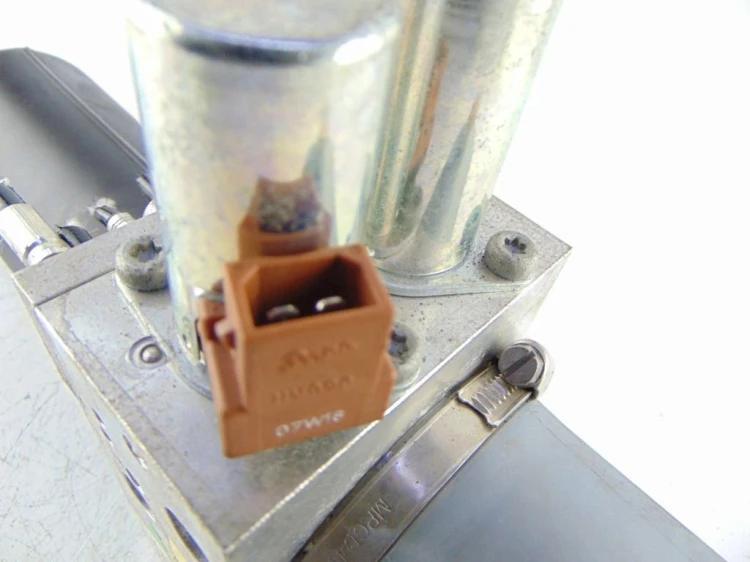 POMPA DACHU RENAULT MEGANE II LIFT (2005-2008) E84871789