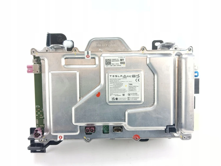 KOMPUTER STEROWNIK AUTOPILOTA TESLA MODEL Y (2019-) LONG RANGE DUAL MOTOR 3