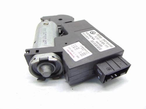 SILNICZEK SZYBERDACHU BMW E65 (2001-2005) 4.4 V8 N62B44A 333KM 6924111