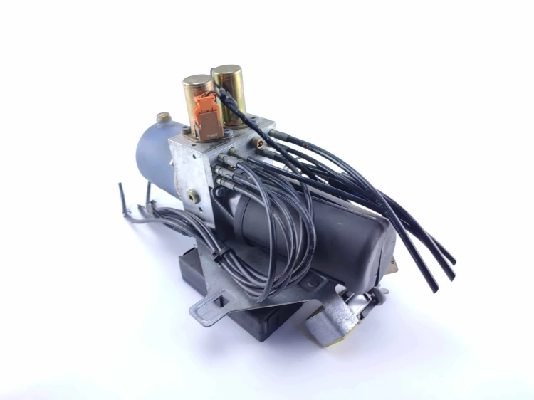 POMPA DACHU RENAULT MEGANE II (2002-2005) 1.9 DCI 115KM DAI1-103829