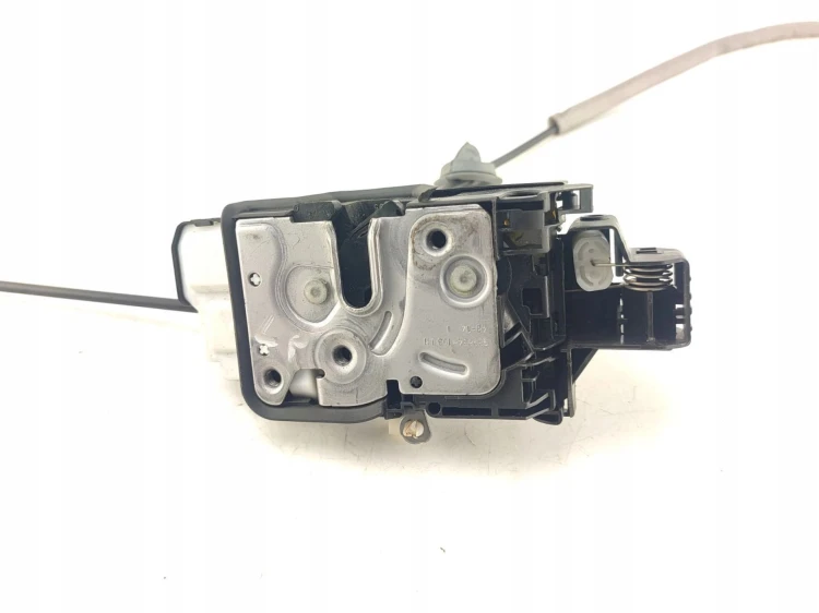 ZAMEK DRZWI LEWY PRZÓD VOLVO V40 II (2012-2016) 2.0 D3 150KM 31440391