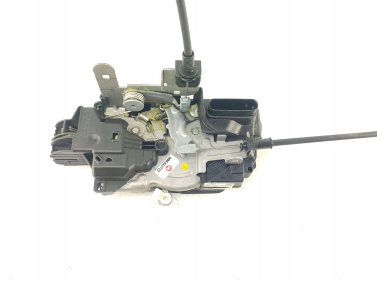 ZAMEK DRZWI LEWY PRZÓD VOLVO V40 II (2012-2016) 2.0 D3 150KM 31440391