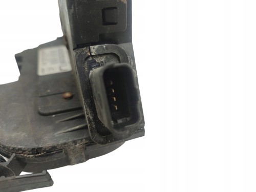 ZAMEK DRZWI PRAWY PRZÓD RENAULT LATITUDE (2010-2013) 2.0 DCI 173KM 80502002