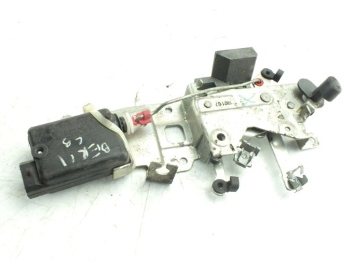 ZAMEK DRZWI BOCZNYCH LEWYCH CITROEN BERLINGO II (2003-2010) 1.6 16V