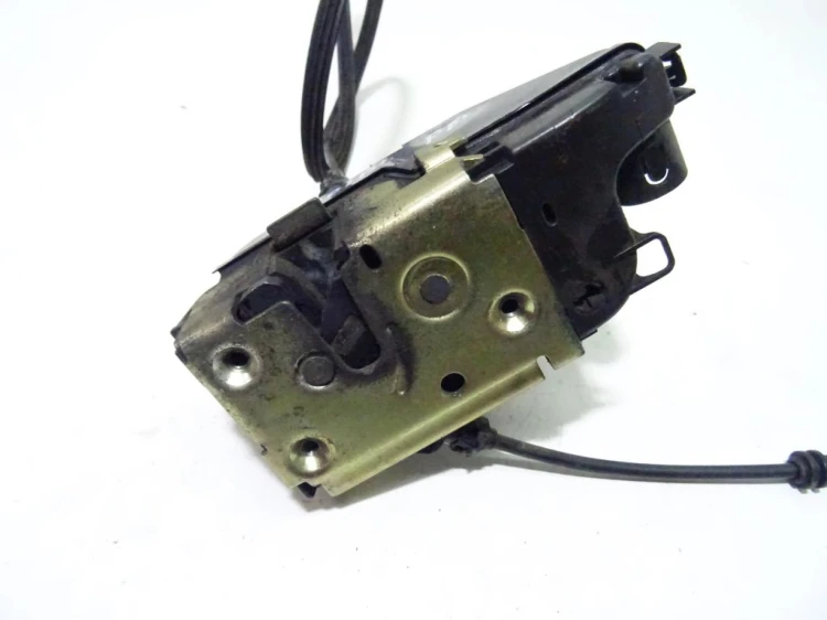 ZAMEK DRZWI PRAWY PRZÓD CITROEN C3 PLURIEL