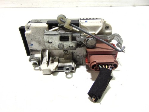 ZAMEK DRZWI PRAWY PRZÓD CITROEN C8 (2002-2014)