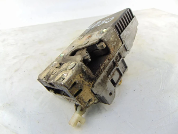 ZAMEK DRZWI LEWY PRZÓD CITROEN C5 I (2001-2004) 1.8 16V