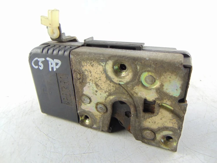 ZAMEK DRZWI PRAWY PRZÓD CITROEN C5 I (2001-2004) 2.0 16V