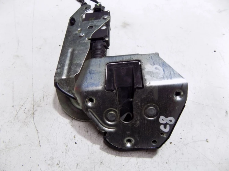 ZAMEK DRZWI BOCZNYCH PRAWYCH CITROEN C8 (2002-2014)