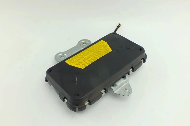 PODUSZKA FOTELA PRAWA LAND ROVER RANGE ROVER III(2001-2012) 3.0D 177