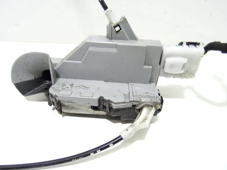 ZAMEK DRZWI PRAWY PRZÓD CITROEN C5 III (2008 -)
