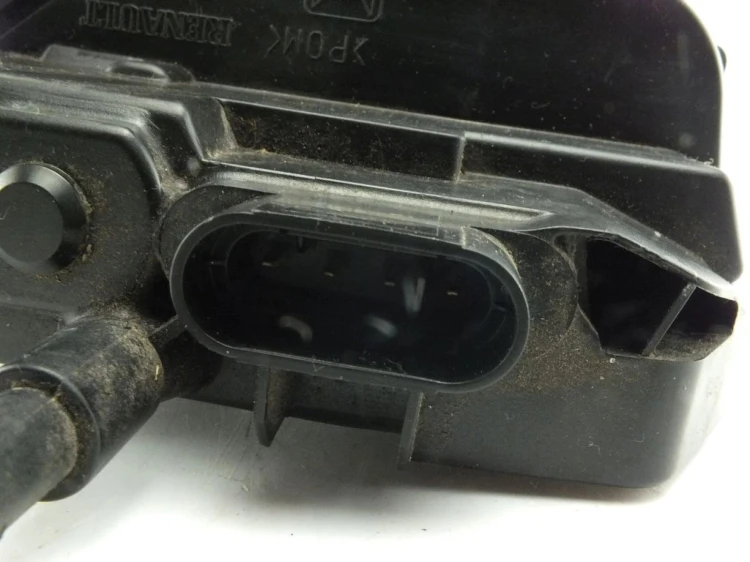 ZAMEK DRZWI PRAWY TYŁ NISSAN PRIMERA P12 1.9 DCI