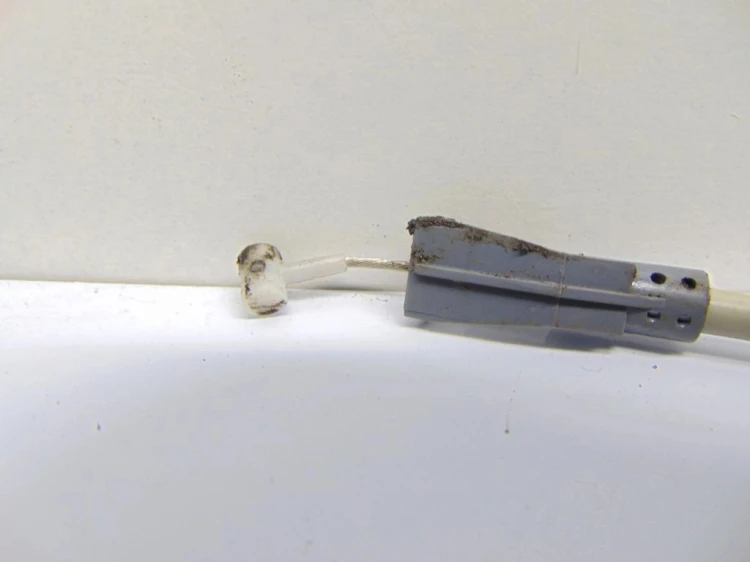 ZAMEK DRZWI LEWY PRZÓD SEAT IBIZA IV LIFT(2012-2017) 5N2837015