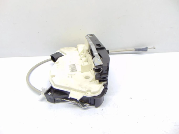 ZAMEK DRZWI LEWY PRZÓD SEAT IBIZA IV LIFT(2012-2017) 5N2837015