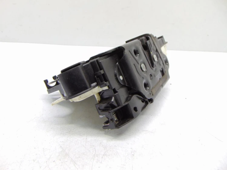 ZAMEK DRZWI PRAWY PRZÓD SEAT IBIZA IV LIFT(2012-2017) 5N2837016E