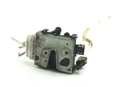 ZAMEK DRZWI PRAWY PRZÓD AUDI A6 C4 4A1837016