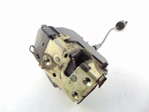 ZAMEK DRZWI LEWY TYŁ RENAULT VEL SATIS (2002-2009) 2.2 DCI