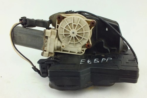 ZAMEK DRZWI PRAWY PRZÓD BMW E65 (2001-2005) 3.0D M57N