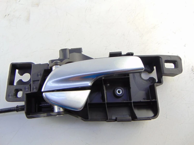 ZAMEK DRZWI PRAWY TYŁ FORD S-MAX (2006-2010) 2.0 TDCI