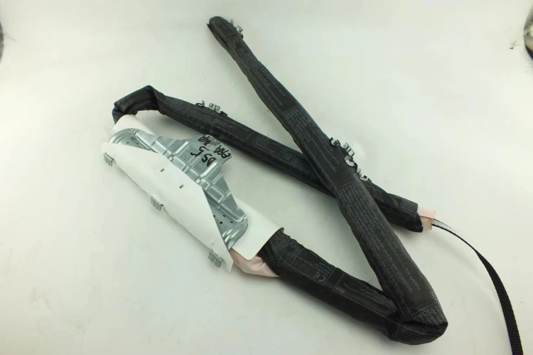 KURTYNA POWIETRZNA PRAWA CITROEN DS5 (2011-2015) 1.6 HDI 9802565280