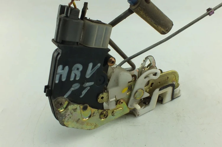 ZAMEK DRZWI PRAWY TYŁ HONDA HR-V (1997-2001) 1.6 105KM